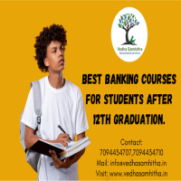 Best Banking courses for students after 12th graduation